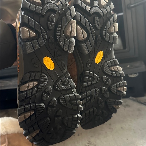 merrell Hiking Boots Earth size 9 wide mens new w/replacement box,$160msrp main image 4